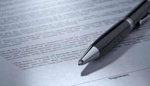 Several factors will determine whether a contract is effectively binding. (Depositphotos.com)